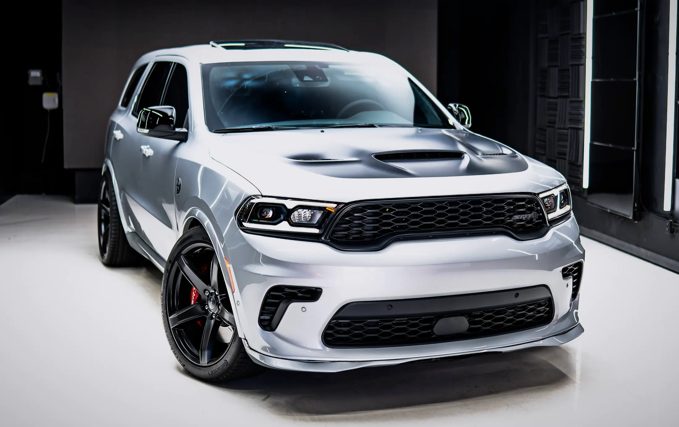 Dodge Durango SRT Hellcat available to rent in Vancouver