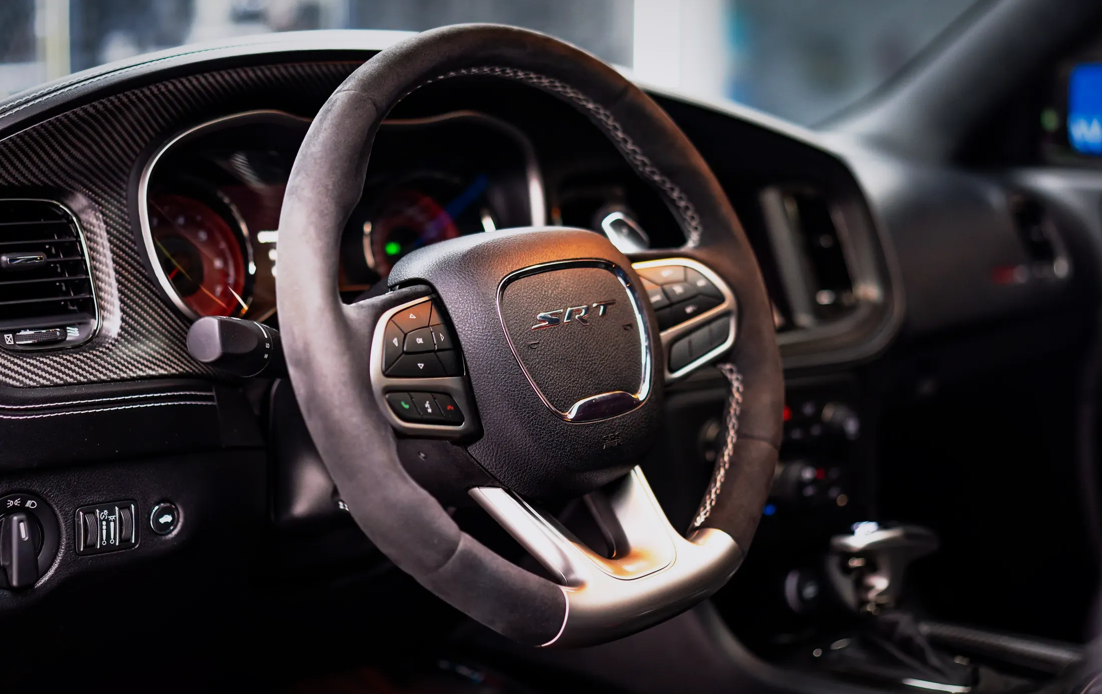 Dodge Charger SRT Hellcat detail: interior and cabin